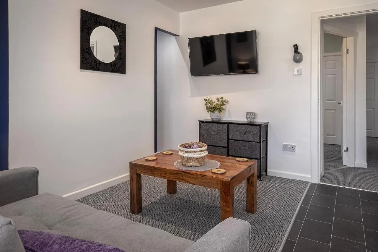 02 Holmfield Apartment Blackpool